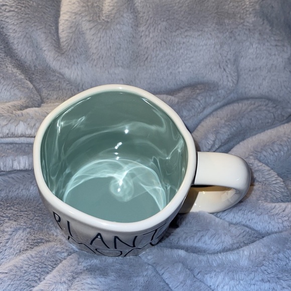 Rae Dunn “Plant Mom” White Mint Lined Coffee Mug - Picture 2 of 3